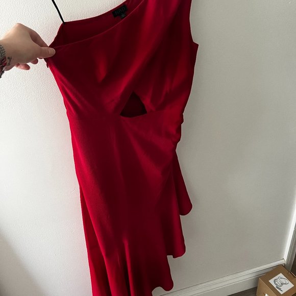 Lori Gown NBD Red - Cocktail, Formal, Wedding Guest Gown - Picture 4 of 8